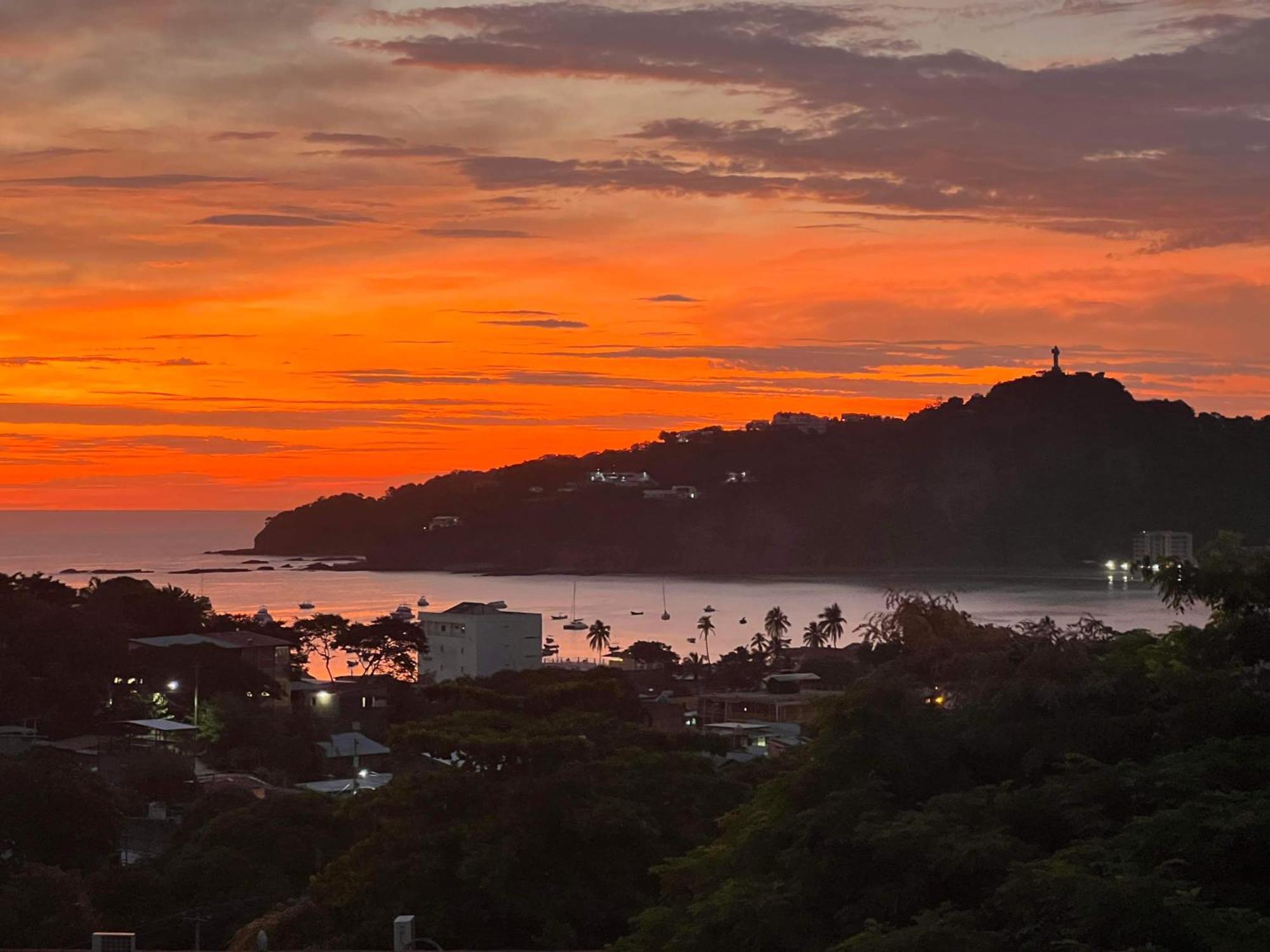 Buena Onda Backpackers Hotel San Juan del Sur Luaran gambar